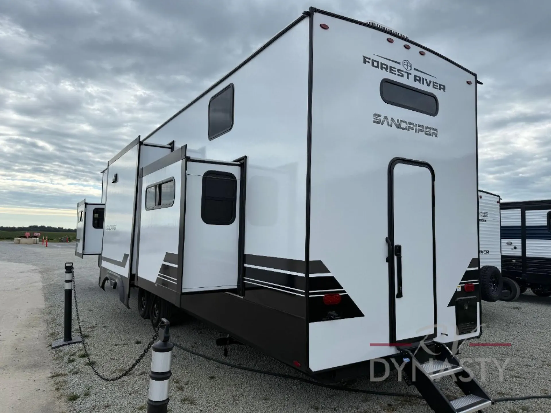 2026 Forest River Sandpiper Destination Trailers 41DUPLEX - Photo 4