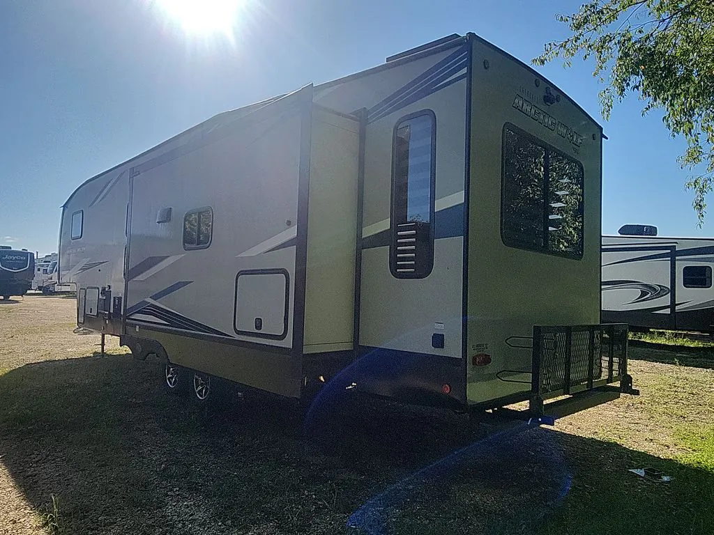 2022 Forest River Cherokee Arctic Wolf 327MB, Photos photo 5