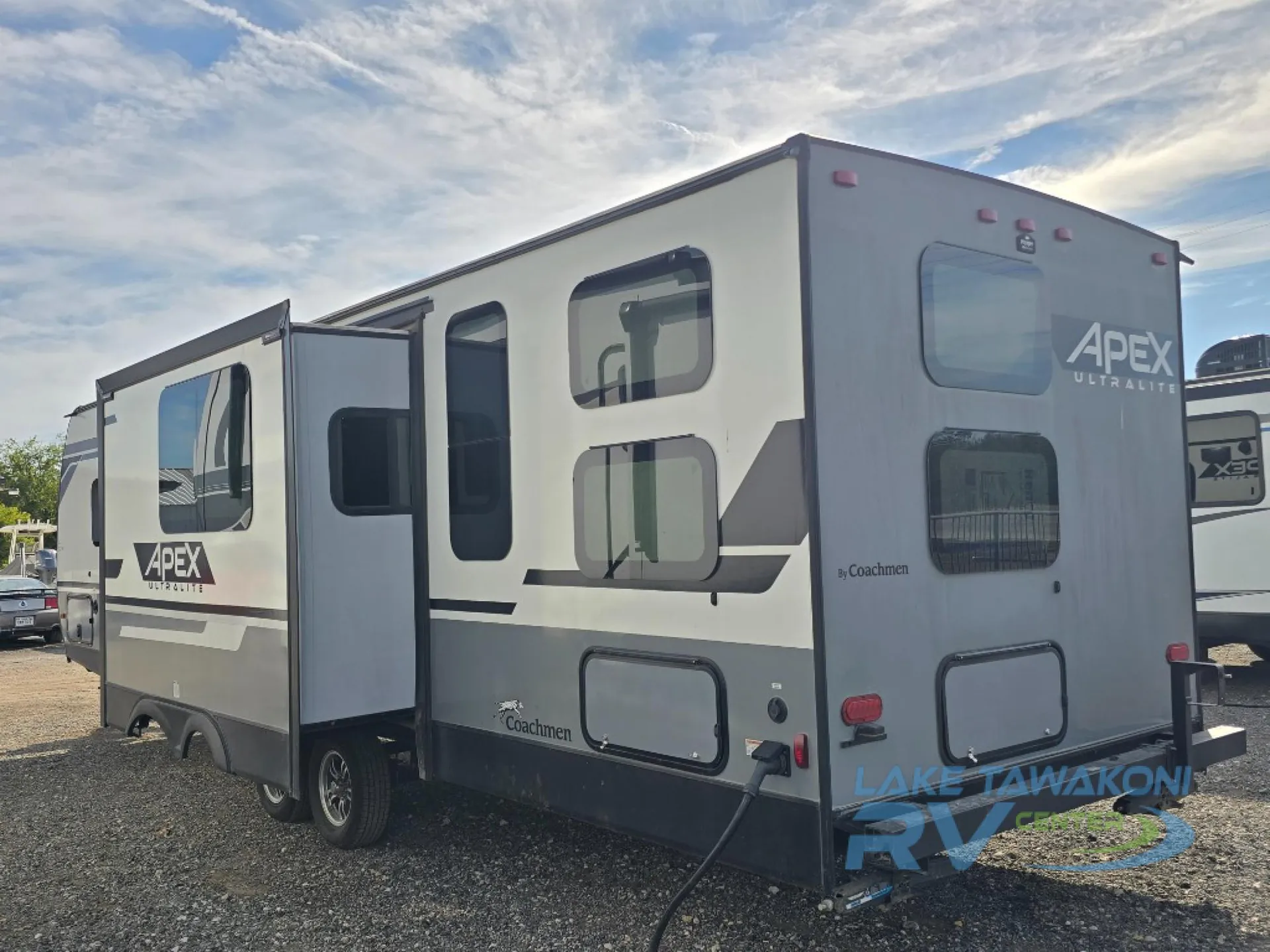 2023 Coachmen Apex Ultra-Lite 266BHS - Photo 4