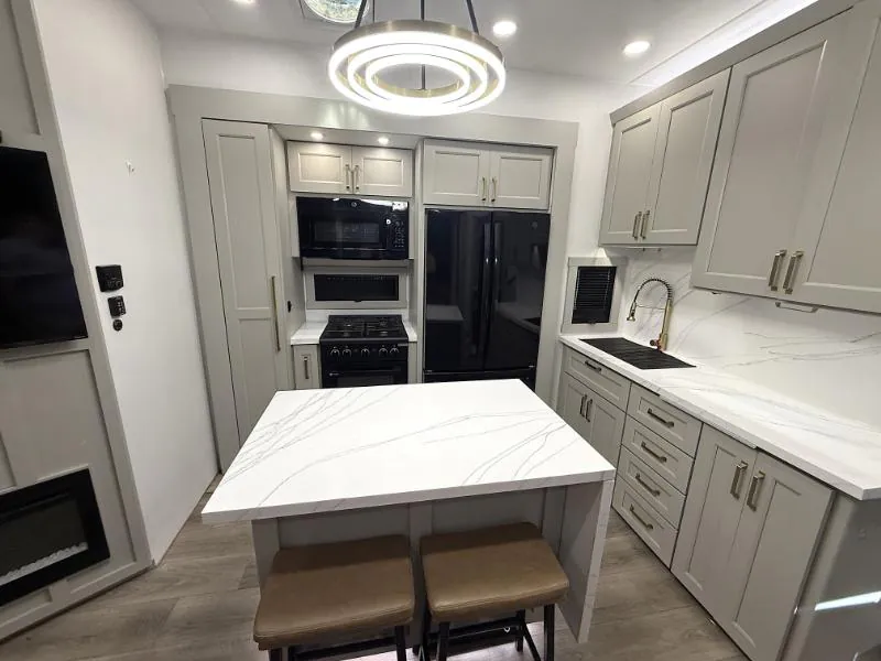 2024 Brinkley Model G 3500, Photos photo 4
