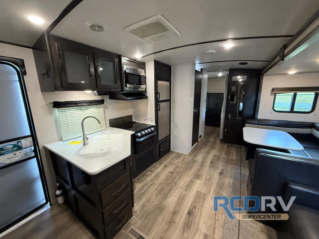 2019 Forest River Surveyor Legend 295QBLE, Photos photo 14