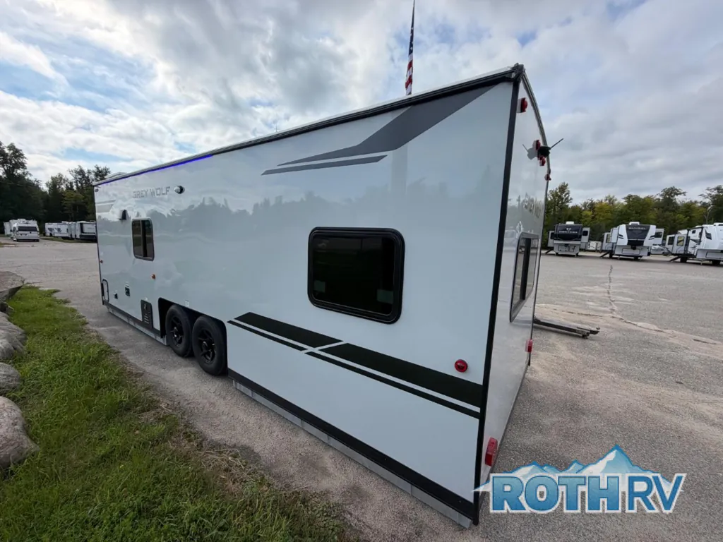 2027 Forest River Cherokee Grey Wolf 21GP, Photos photo 4