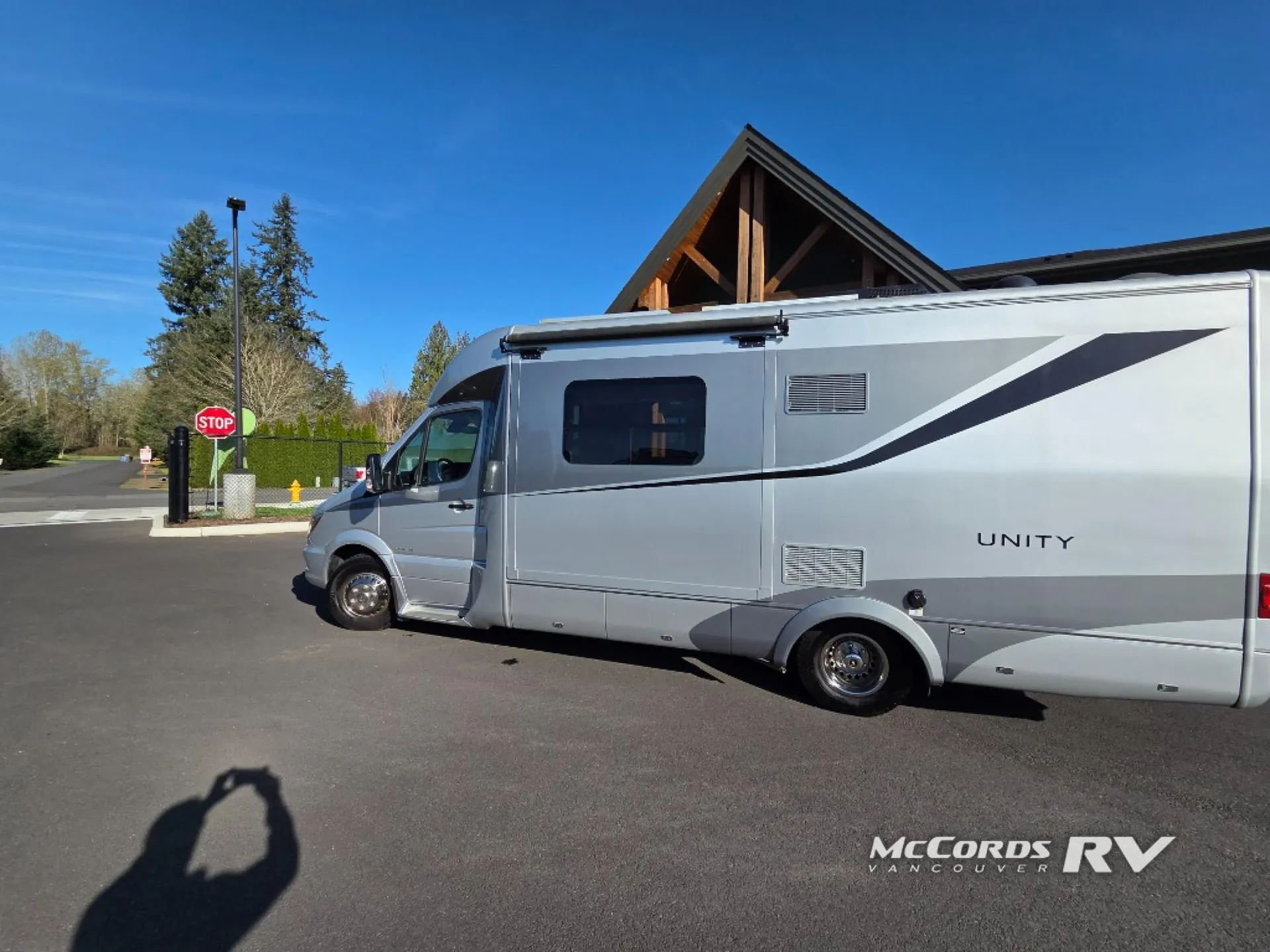2016 Leisure Travel Unity U24CB - Photo 4