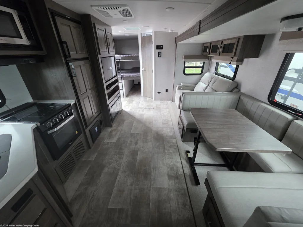 2023 Forest River Flagstaff Super Lite 27BHWS, Photos photo 9