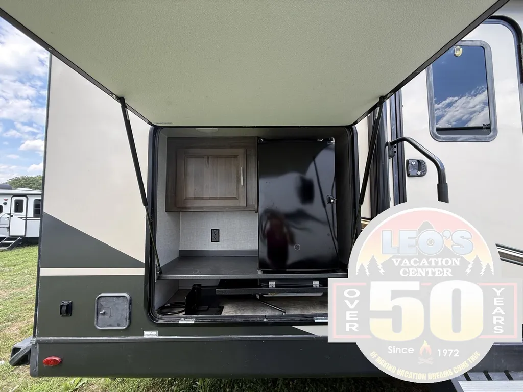 2022 Forest River Rockwood Ultra Lite 2911BS, Photos photo 12