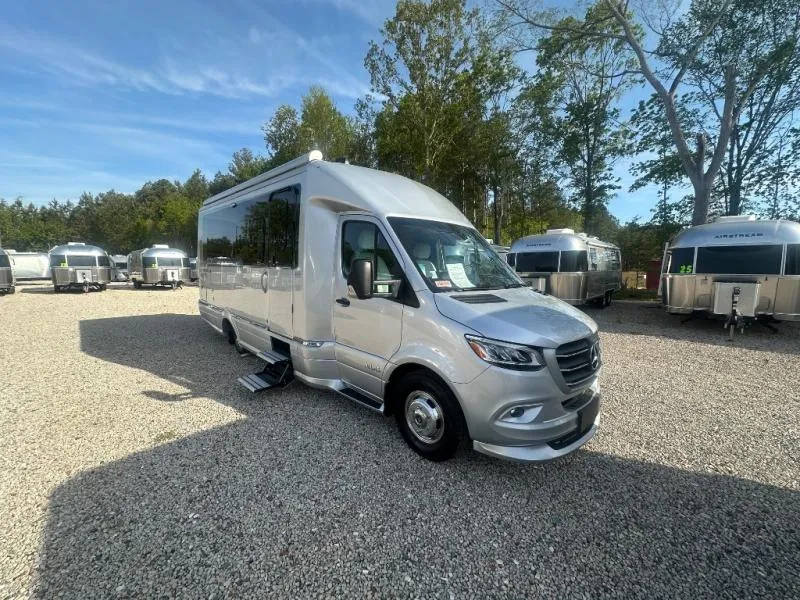 2022 Airstream Atlas Murphy Suite - Photo 2