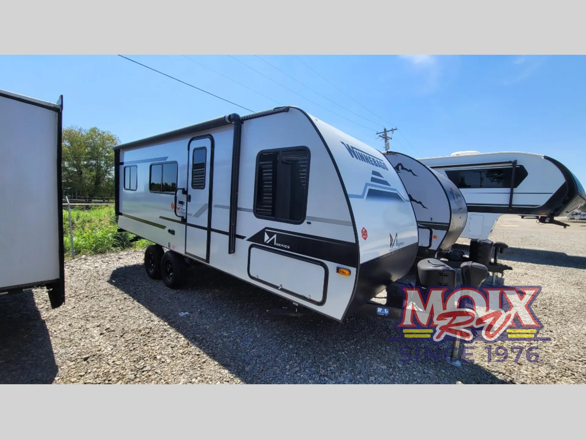 2024 Winnebago M-Series 2225MK - Photo 2