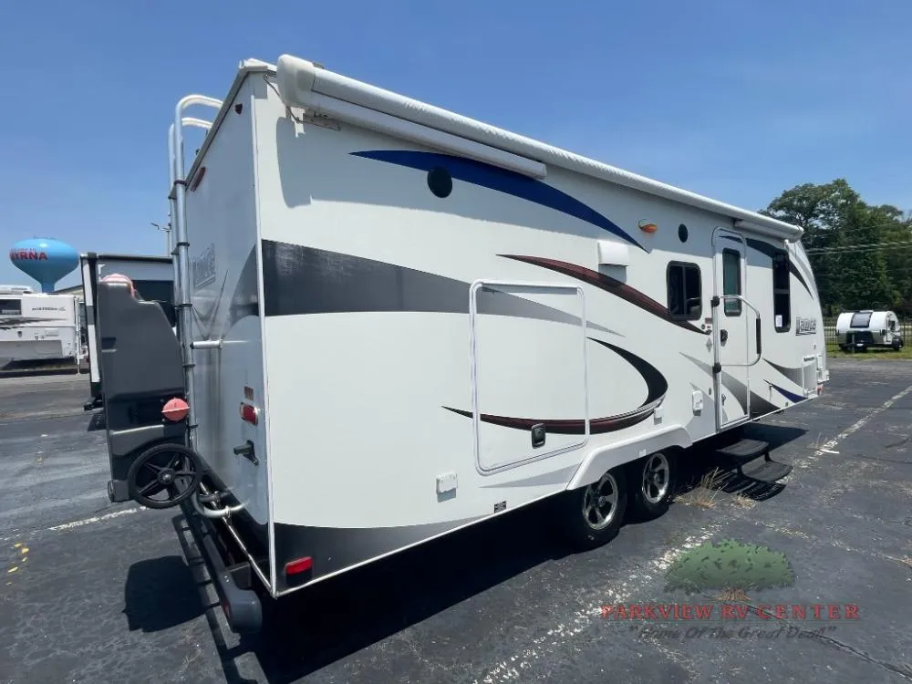 2016 Lance Lance Travel Trailers Used    2295 - Photo 2