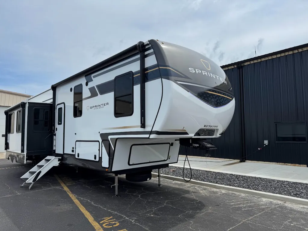 2025 Keystone Sprinter 3920DSL - Photo 4