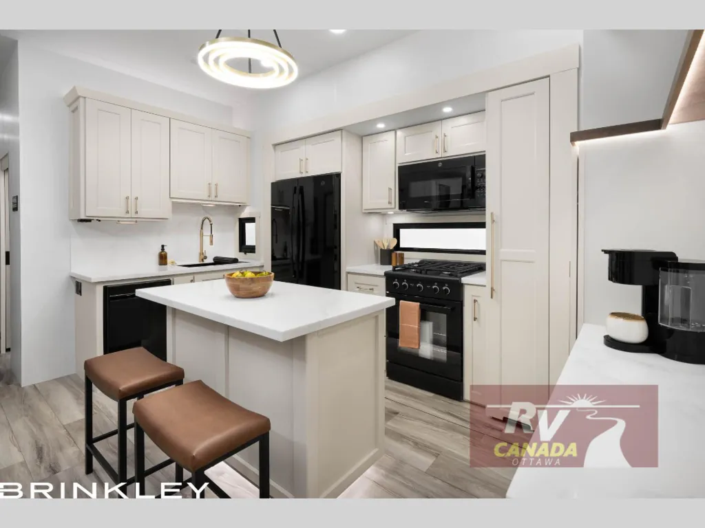 2027 Brinkley Model R 3710, Photos photo 32