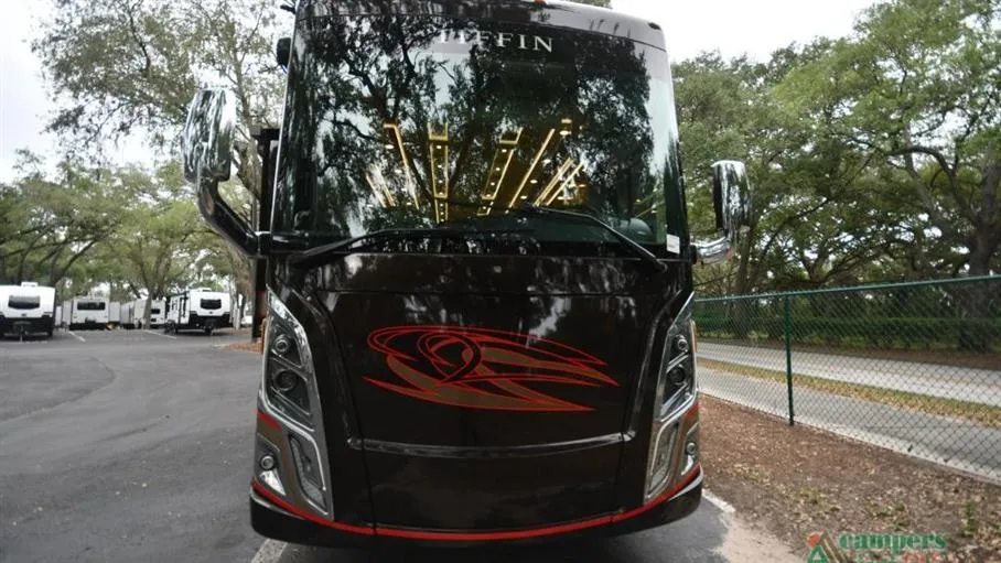 2020 Tiffin Zephyr 45 PZ - Photo 3