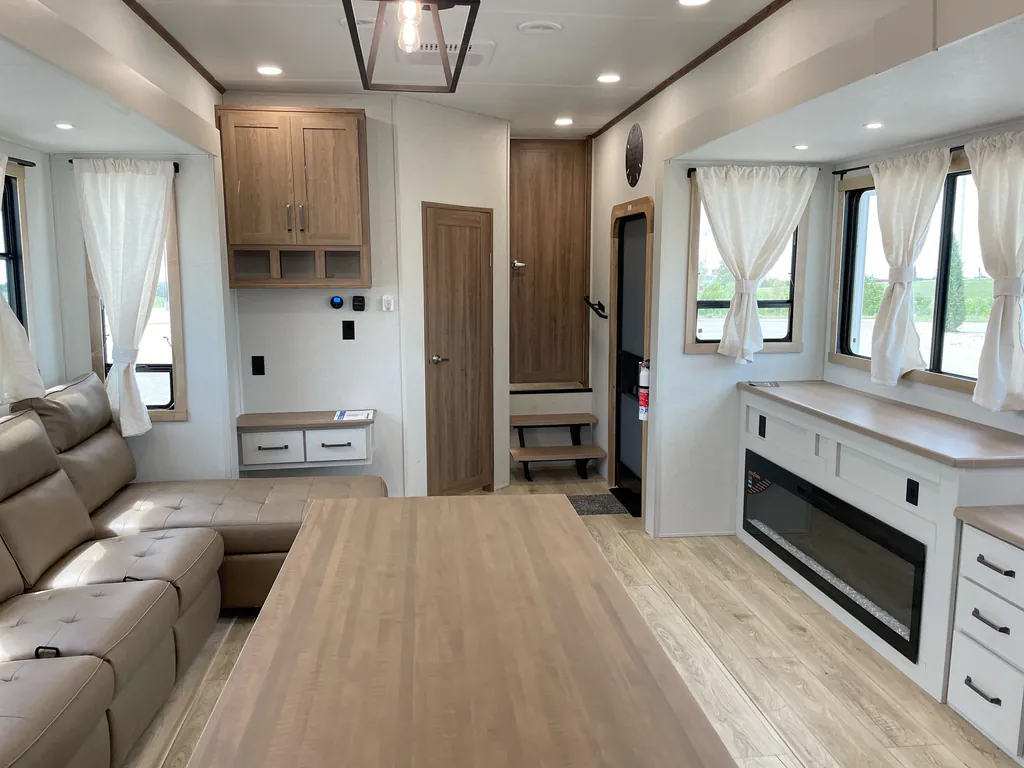 2027 Forest River Mesquite 3850HBRK, Photos photo 3