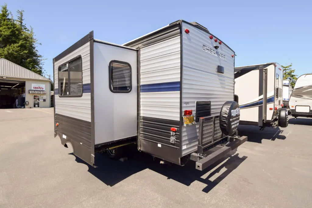 2019 Forest River Cherokee 251RK dealer photo 3 from Gib's RV Superstore