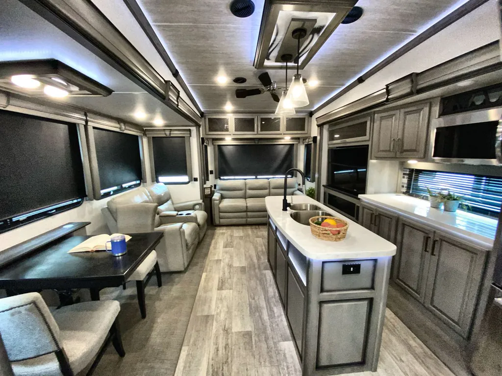 2021 Keystone Montana 3231CK, Photos photo 33