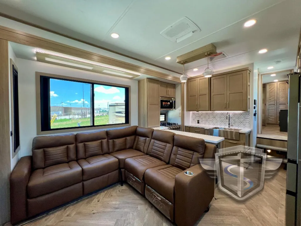 2026 Keystone Raptor 441, Photos photo 28