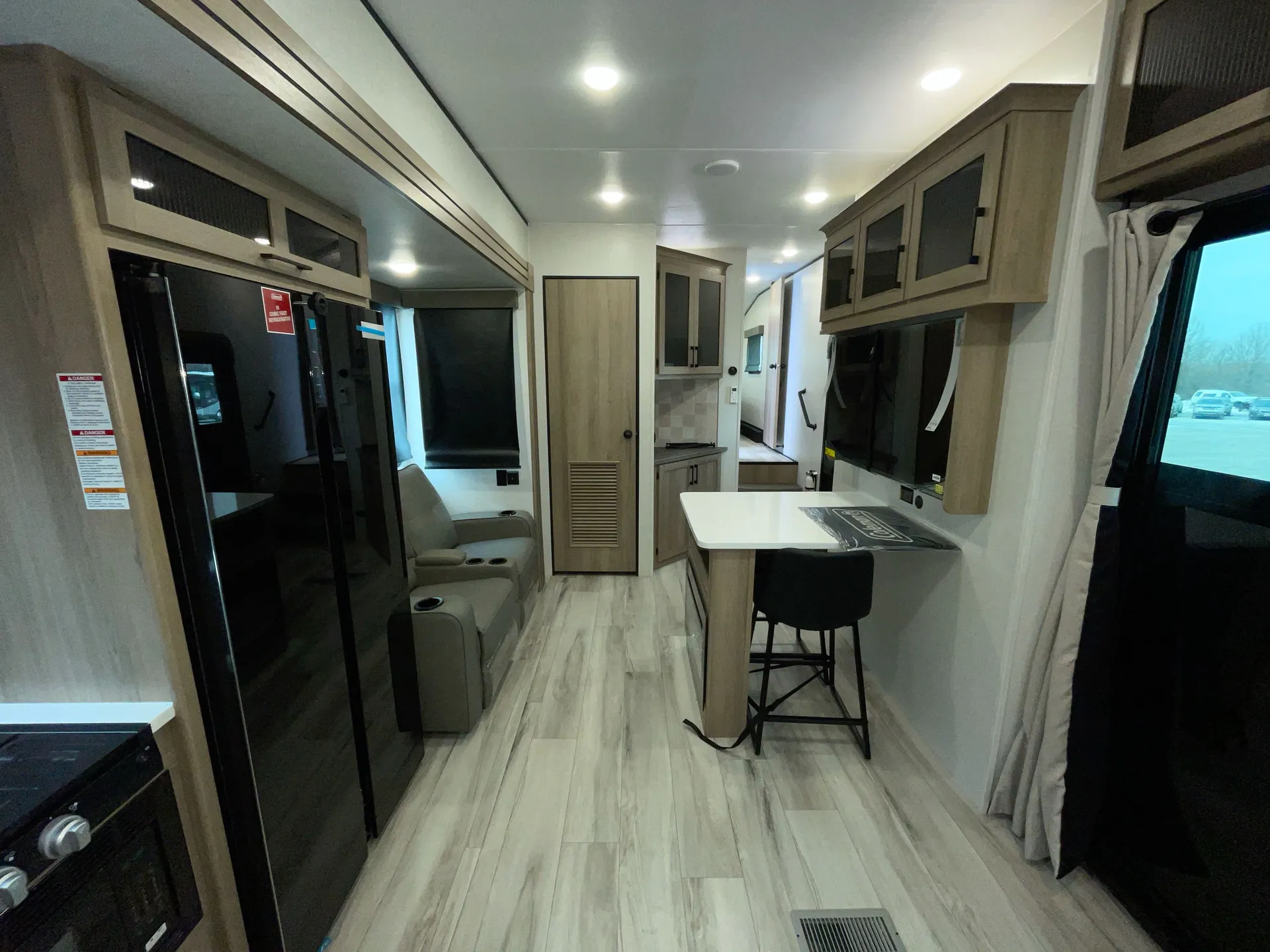 2026 Keystone Coleman Legacy 2800SUNDECK - Photo 4