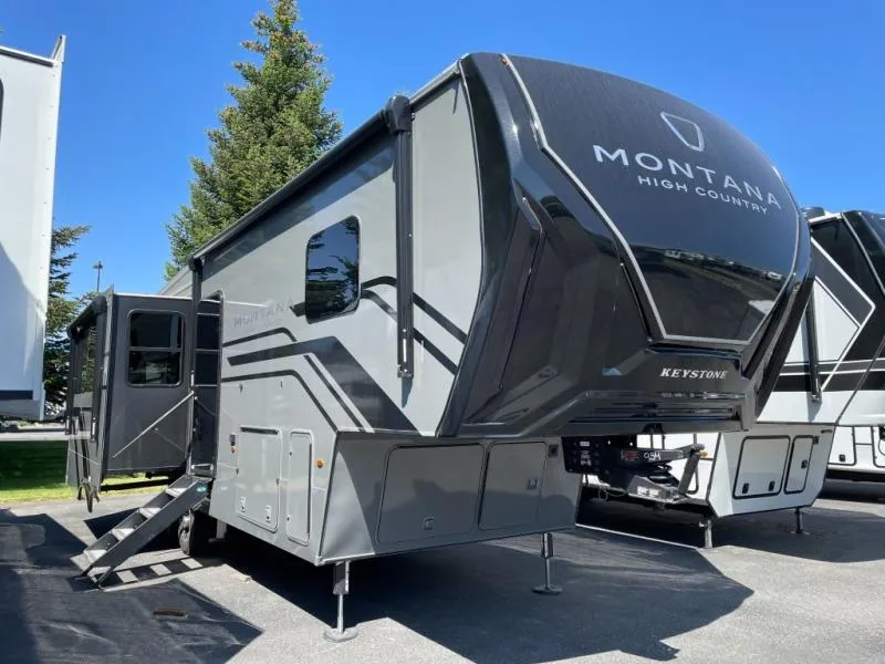 2026 Keystone Montana High Country 290RL - Photo 2