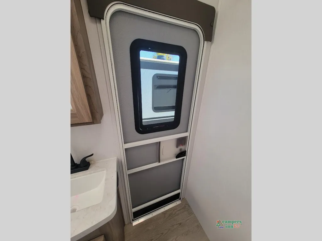 2026 Coachmen Freedom Express Select 31SE, Photos photo 70