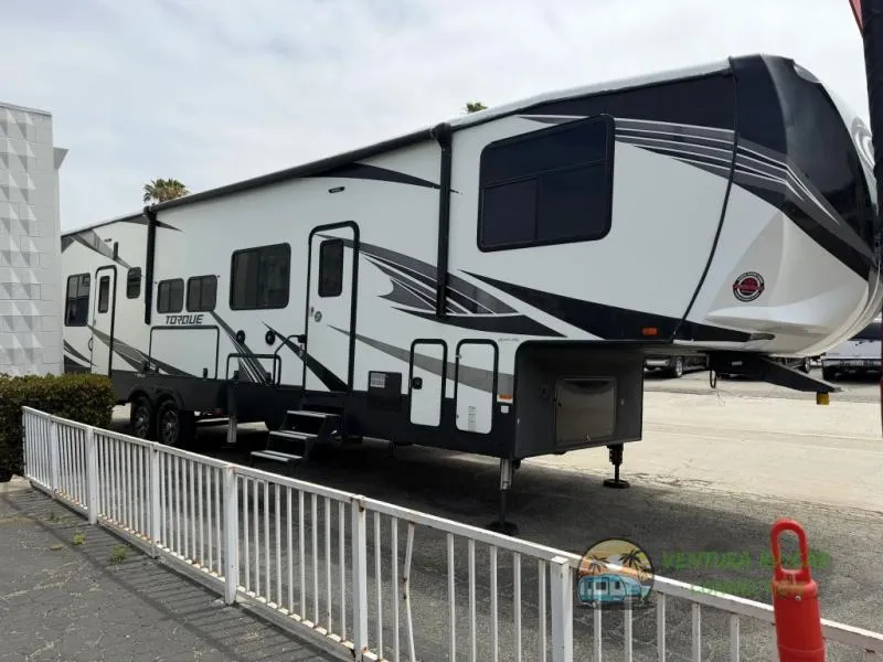 2019 Heartland Torque TQ 371 - Photo 3