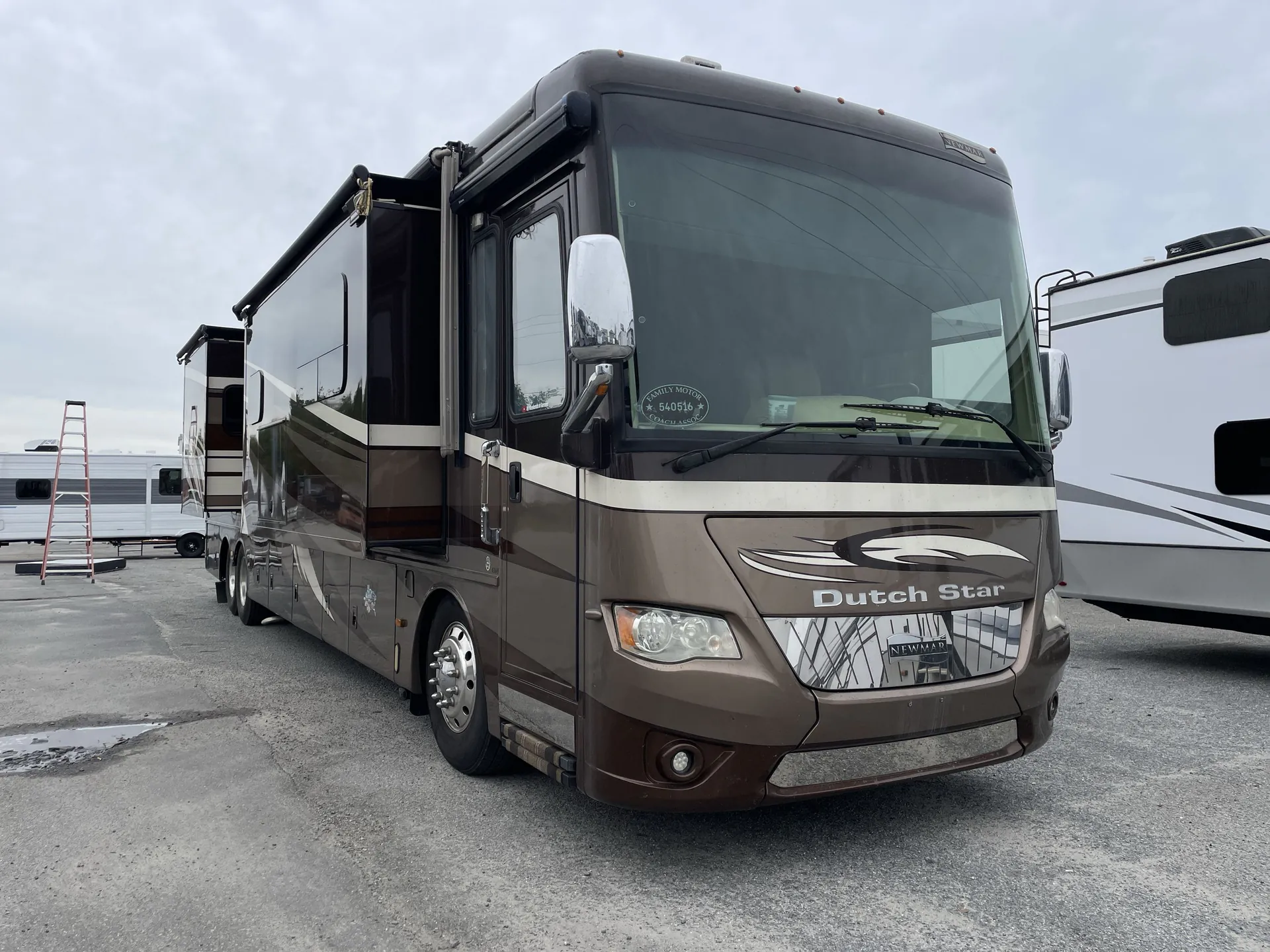 2015 Newmar Dutch Star 4369 - Photo 2