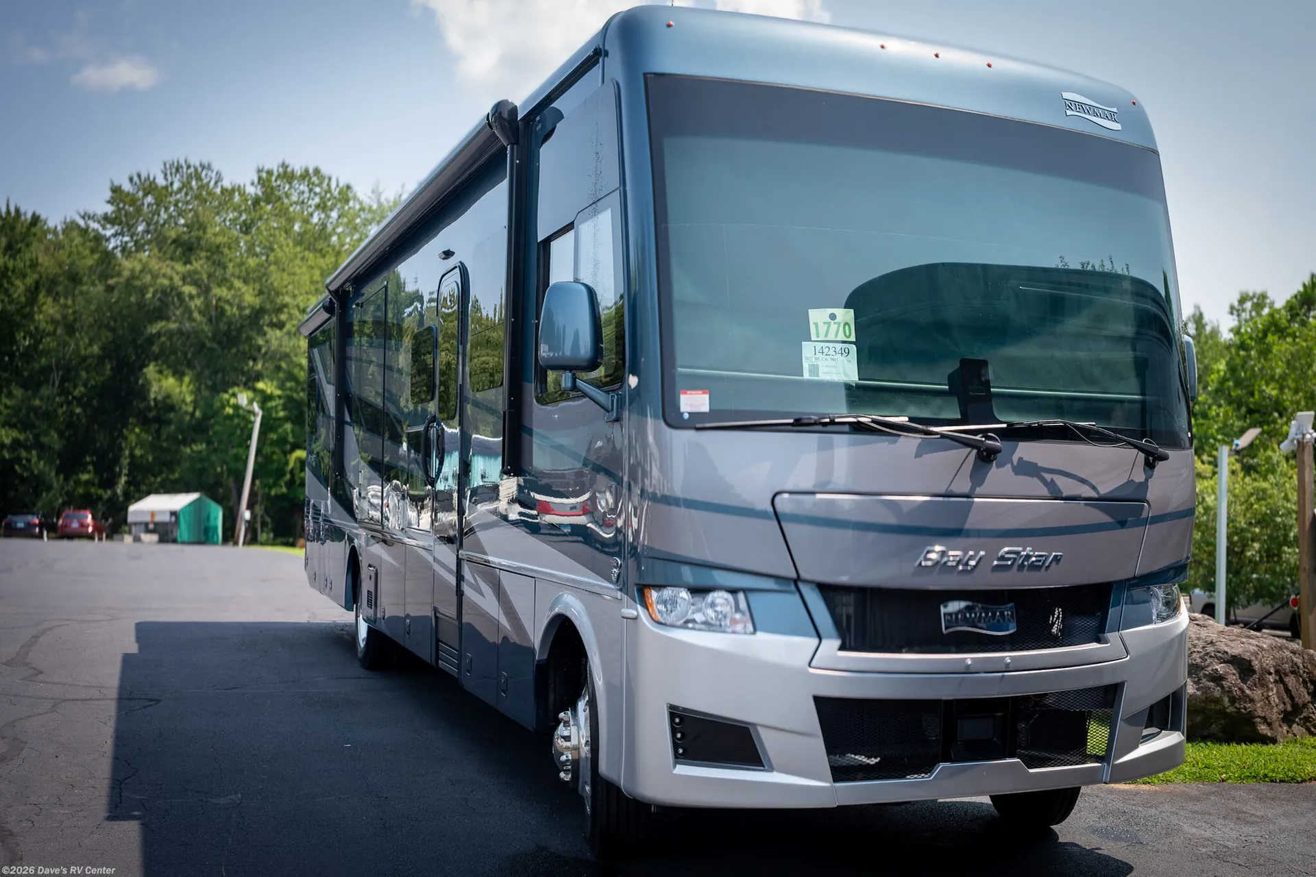 2027 Newmar Bay Star 3811 - Photo 2
