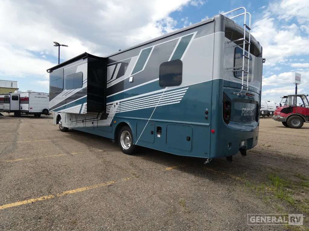 2026 Fleetwood Fortis 34MB - Photo 4