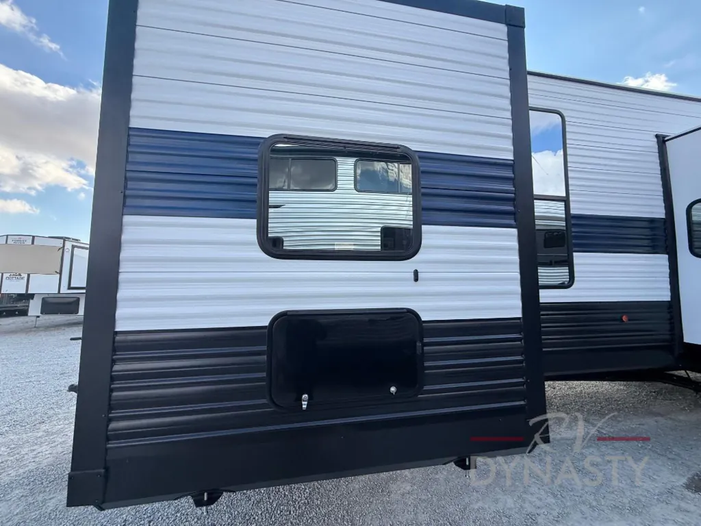 2026 Forest River Cherokee Timberwolf 39DC, Photos photo 10