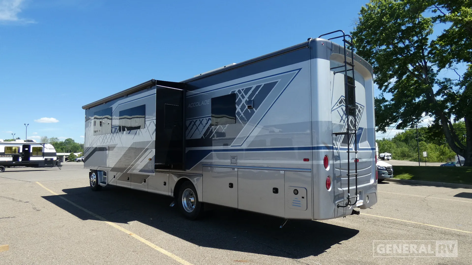 2026 Entegra Coach Accolade 37K - Photo 4