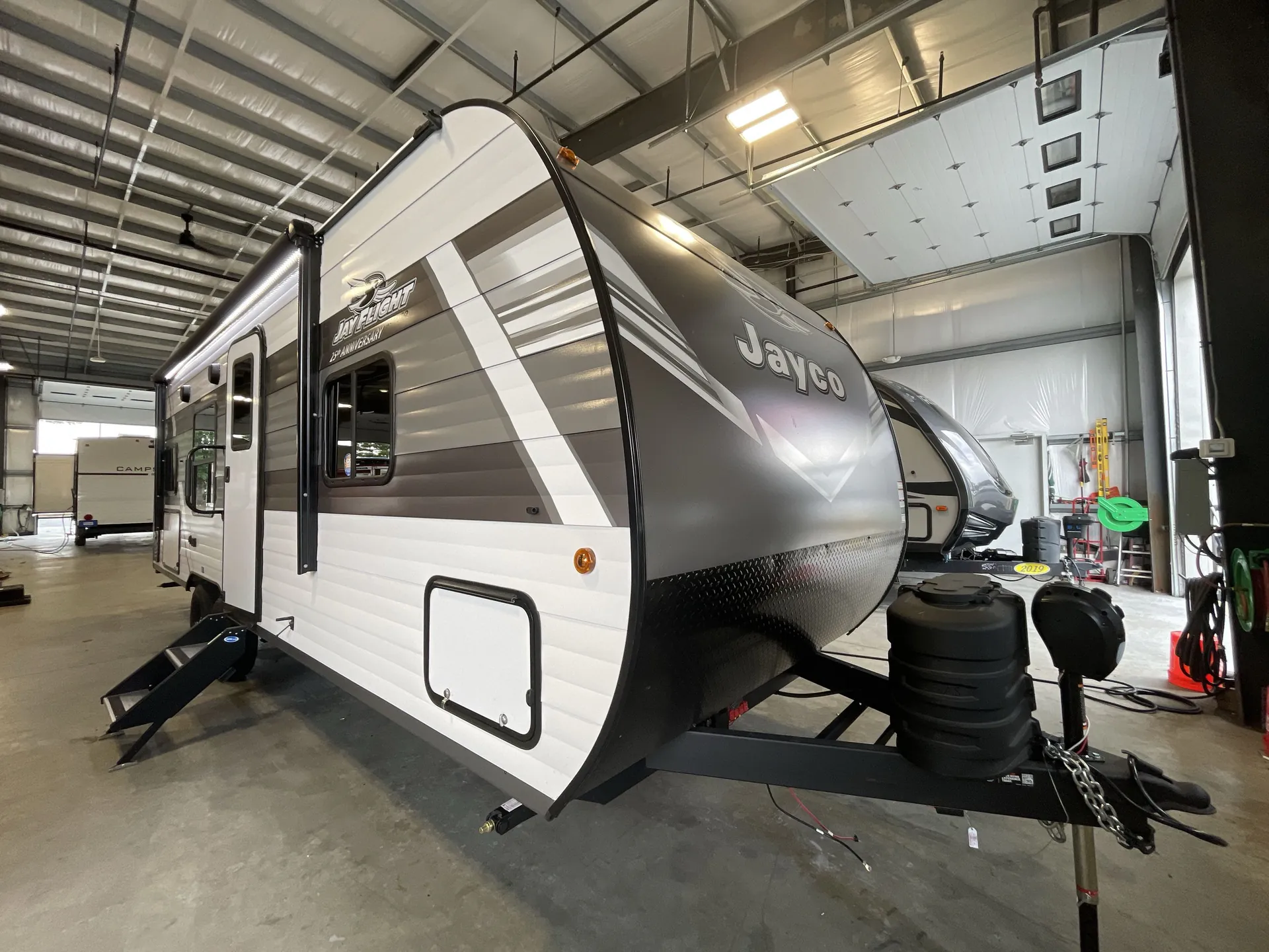 2027 Keystone Cougar Sport 2400RE - Photo 4