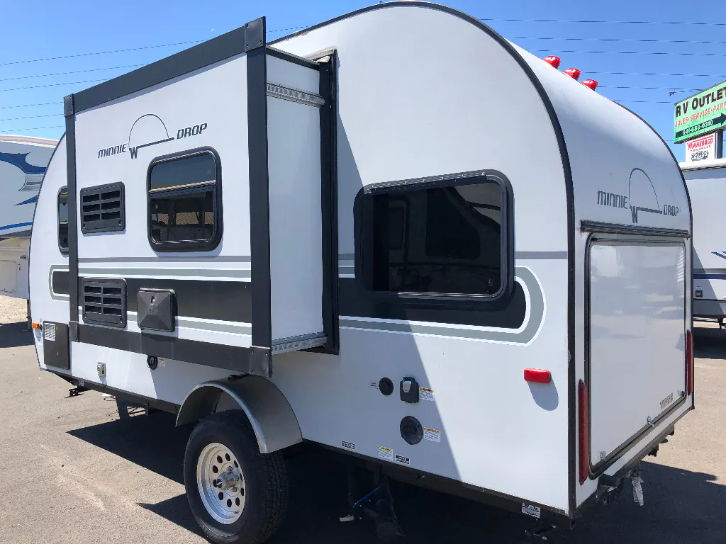 2019 Winnebago Industries Towables Minnie Drop 170K - Photo 3