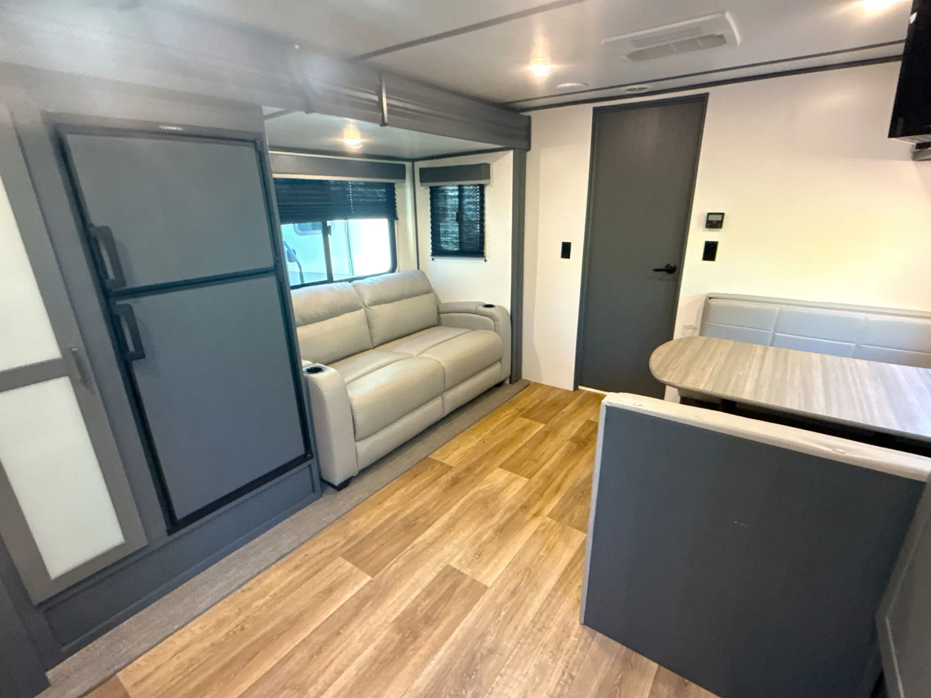 2022 Keystone Bullet Crossfire 2500RK — living area main