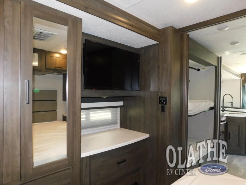 2024 Coachmen Pursuit 31BH, Photos photo 26