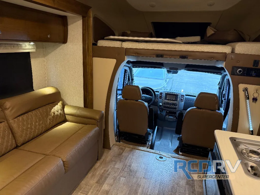 2019 Tiffin Wayfarer 25 QW, Photos photo 18