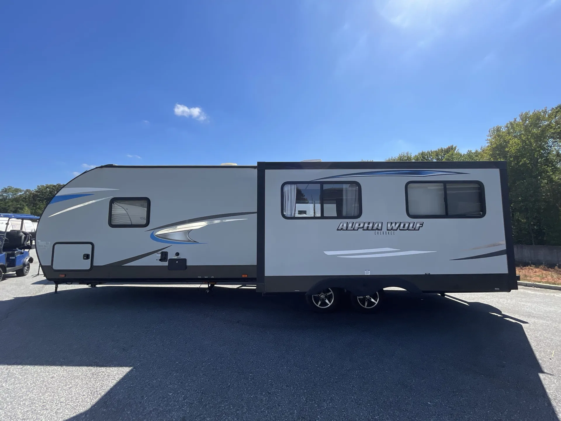 2020 Forest River Alpha Wolf 27RK-L — living area main