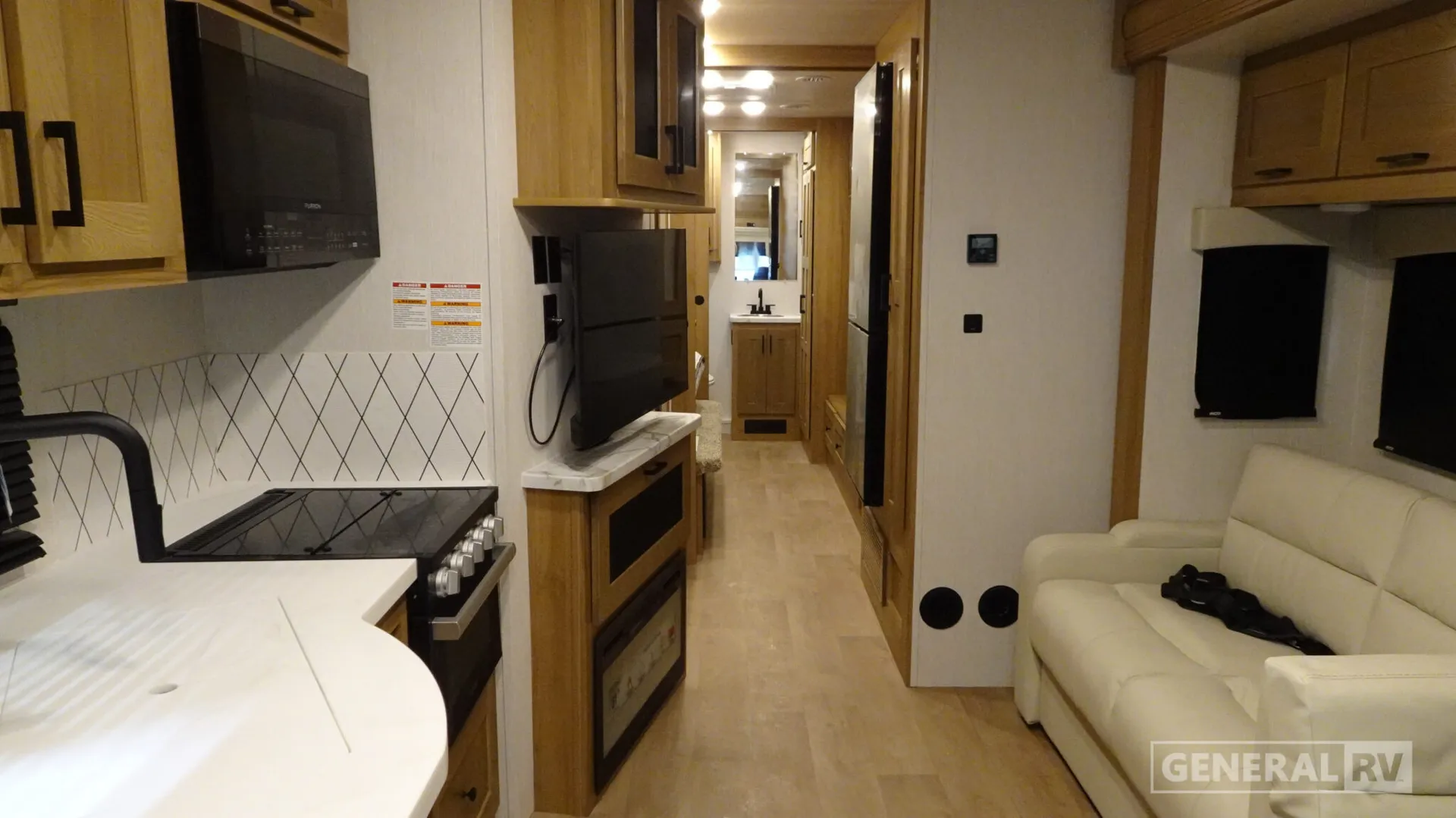 2026 NeXus RV Wraith 37F - Photo 3
