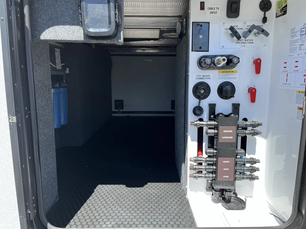 2027 Jayco Pinnacle 32RLTS, Photos photo 26