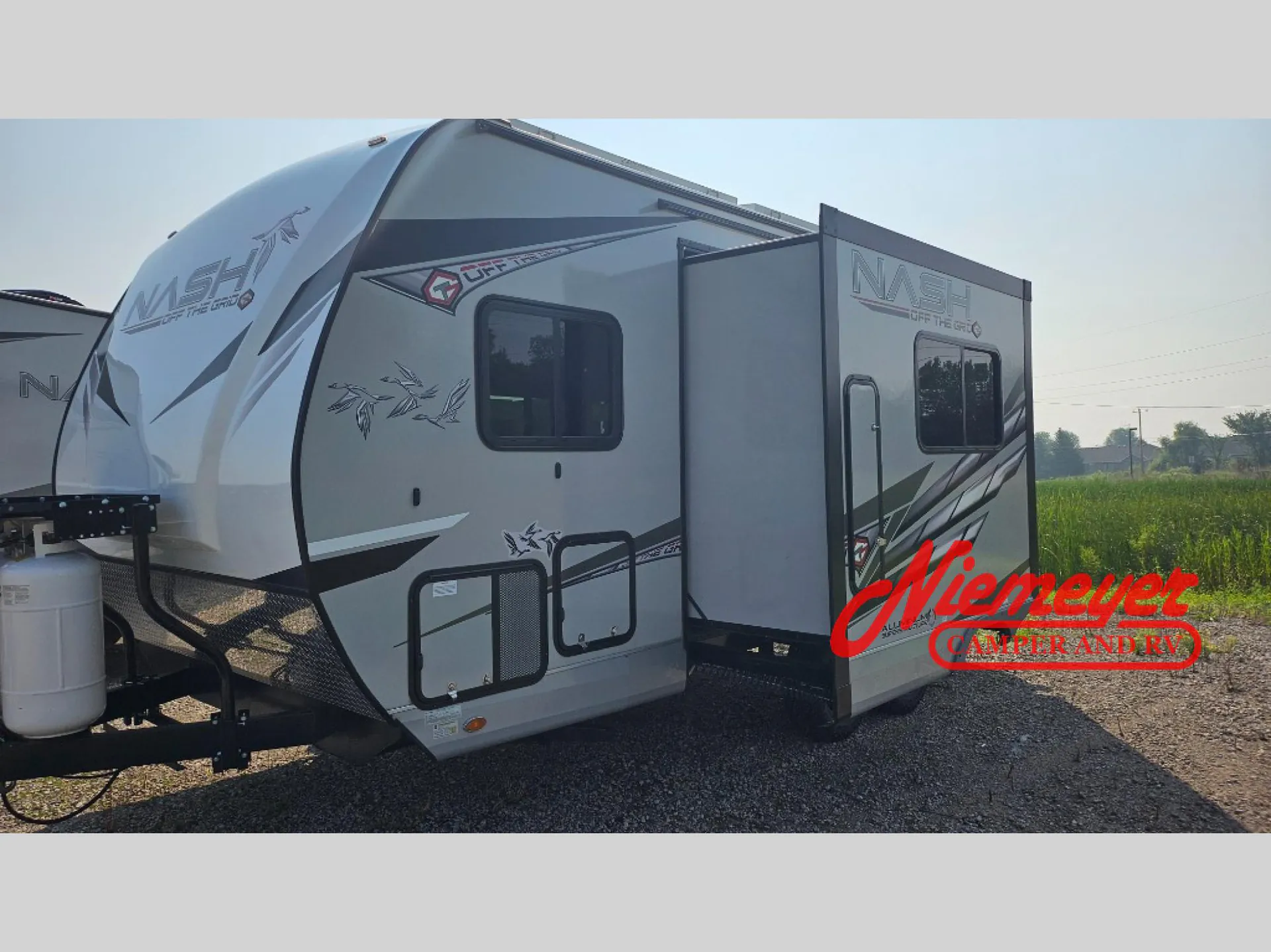 2026 Northwood Nash 19BS - Photo 3