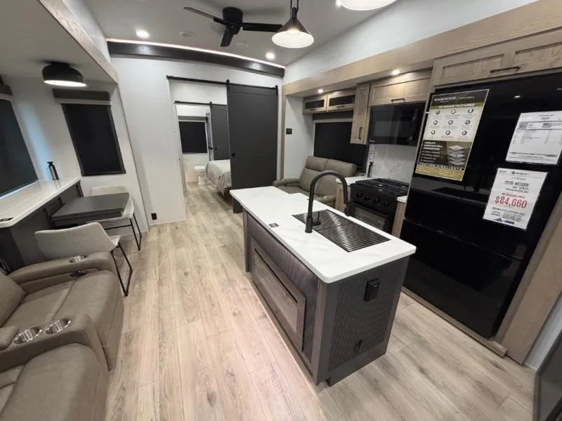 2026 Forest River Rockwood Signature 403SDB, Photos photo 8