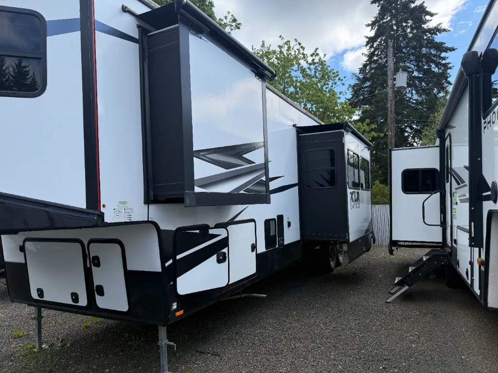 2019 Forest River XLR Nitro 33VL5 — Photo 7