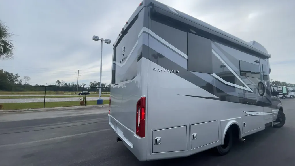 2027 Tiffin Wayfarer 25 PW, Photos photo 9