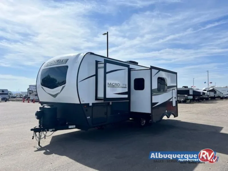2025 Forest River Flagstaff Micro Lite 25BSDS - Photo 3