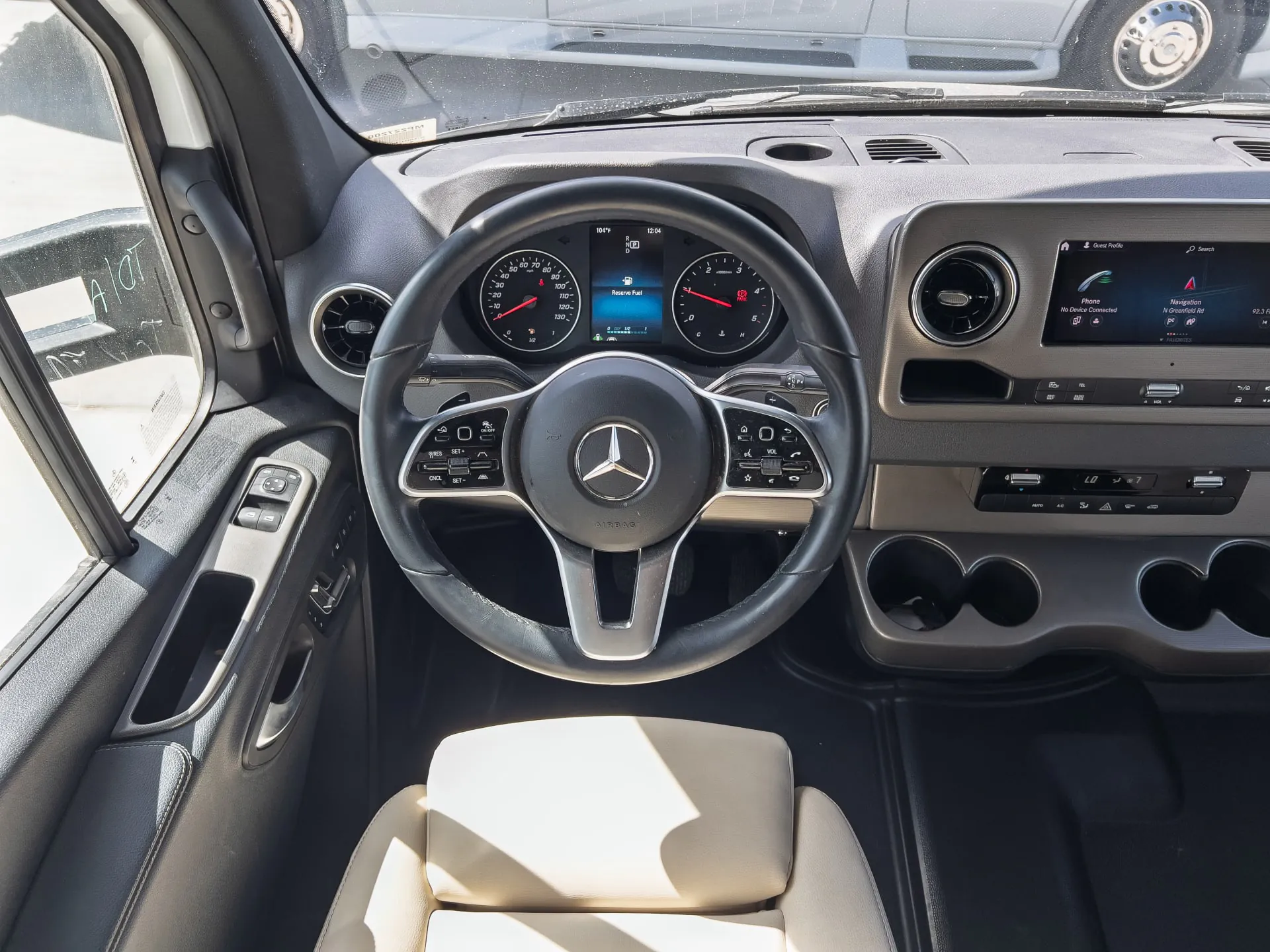 2025 Winnebago View 24T - Photo 4