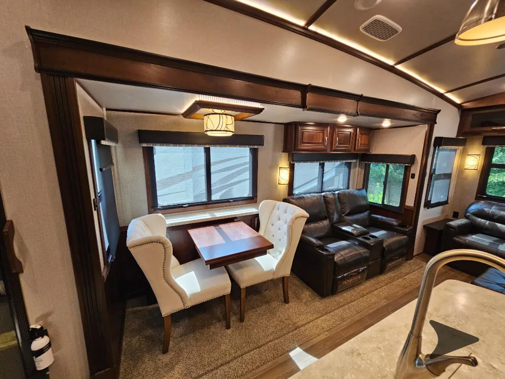 2020 Jayco Pinnacle 36FBTS, Photos photo 34