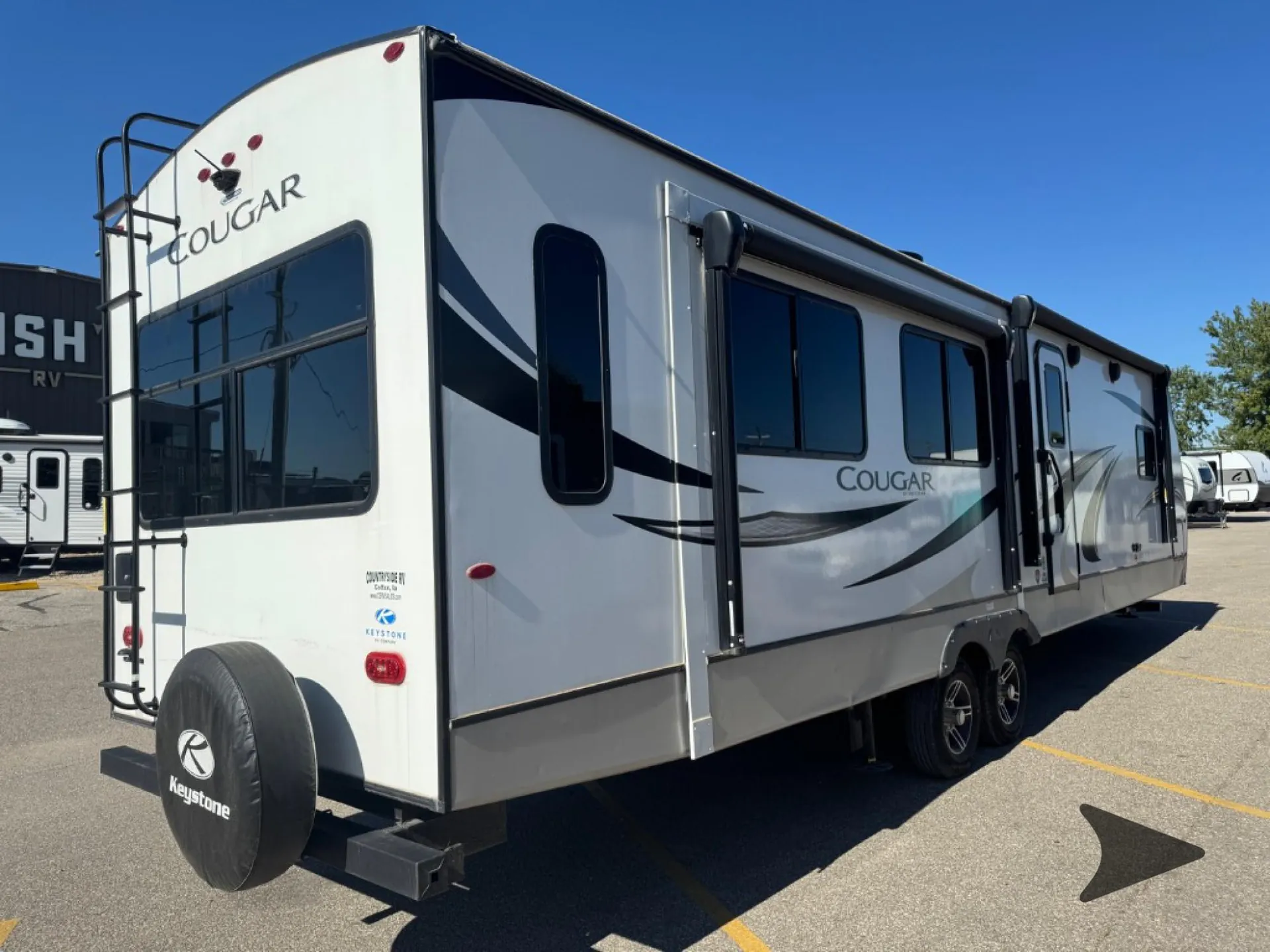 2023 Keystone Cougar Half-Ton 33RLI - Photo 4