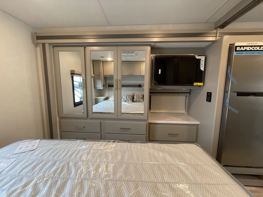 2026 Thor Motor Coach Windsport 29L, Photos photo 27
