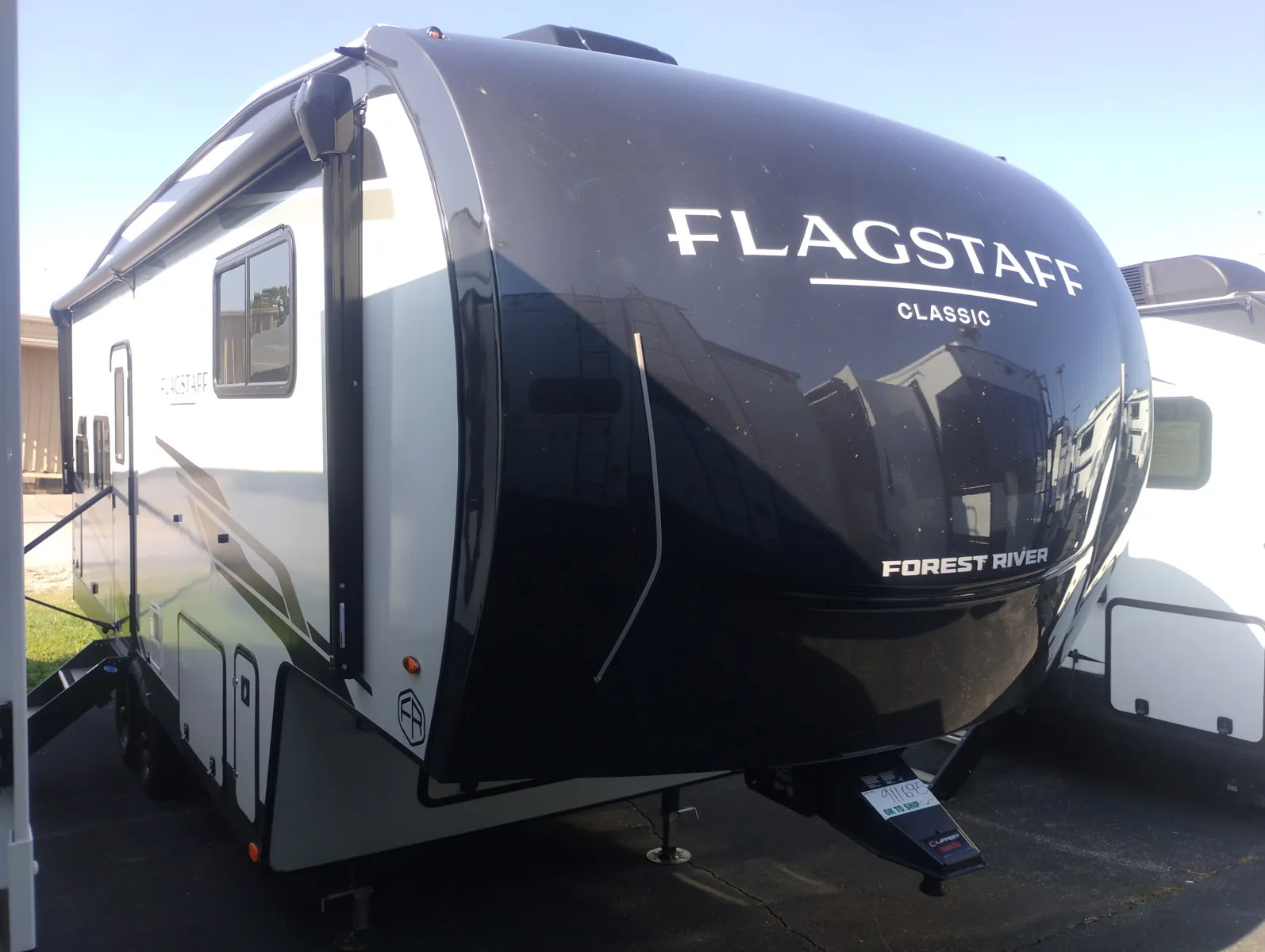 2027 Forest River Flagstaff Classic Traveler 281CRK - Photo 2