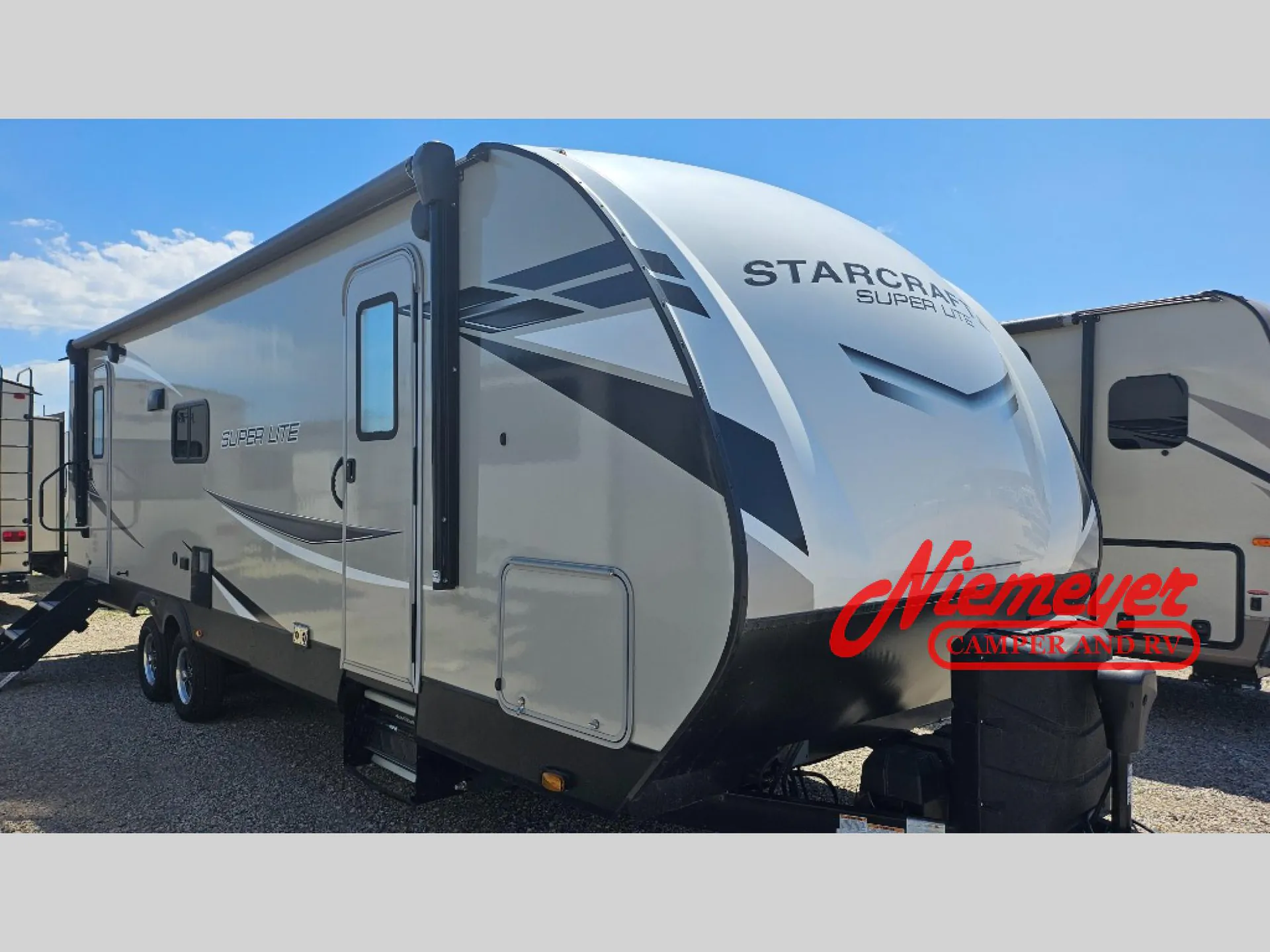 2022 Starcraft Super Lite 262RL dealer photo 1 from Niemeyer Trailer Sales