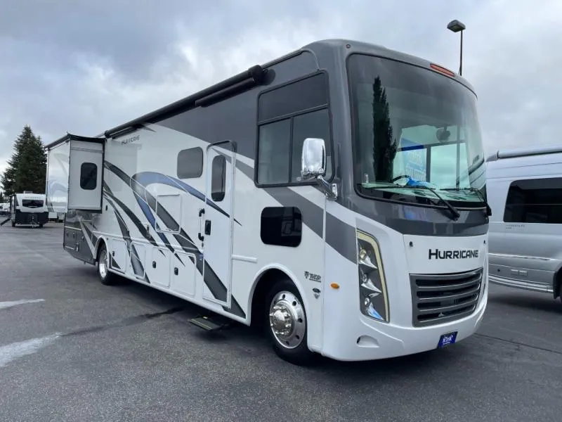 2023 Four Winds RV Hurricane 35M - Main photo