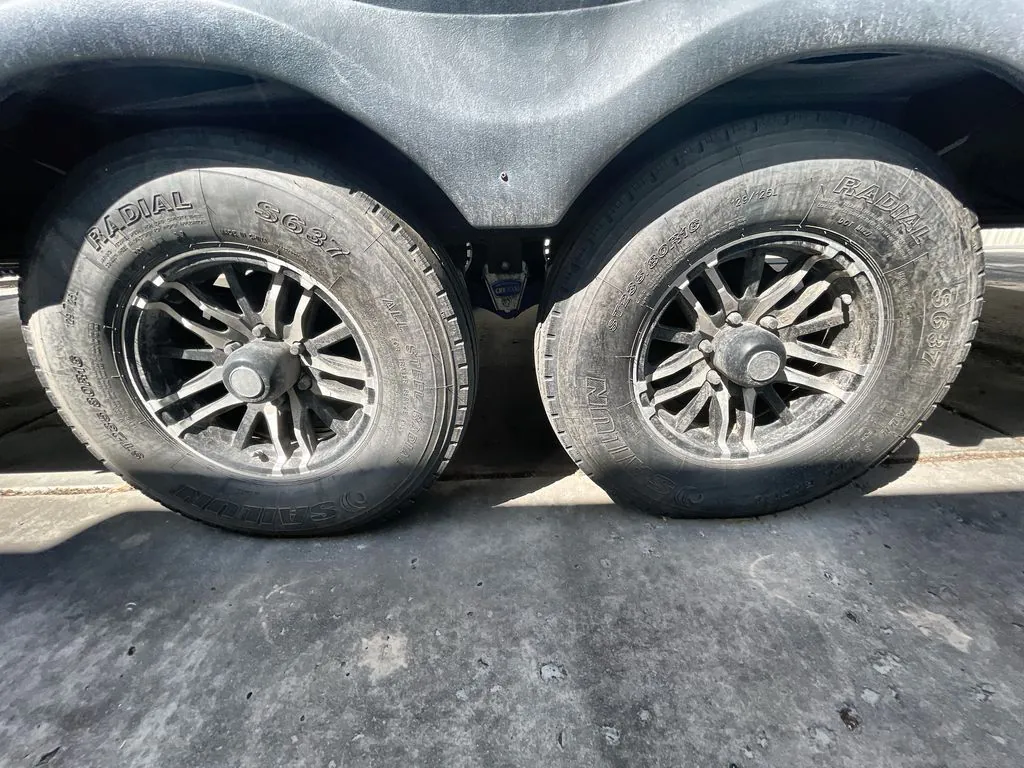 2023 Forest River XLR Hyper Lite 3212, Photos photo 2