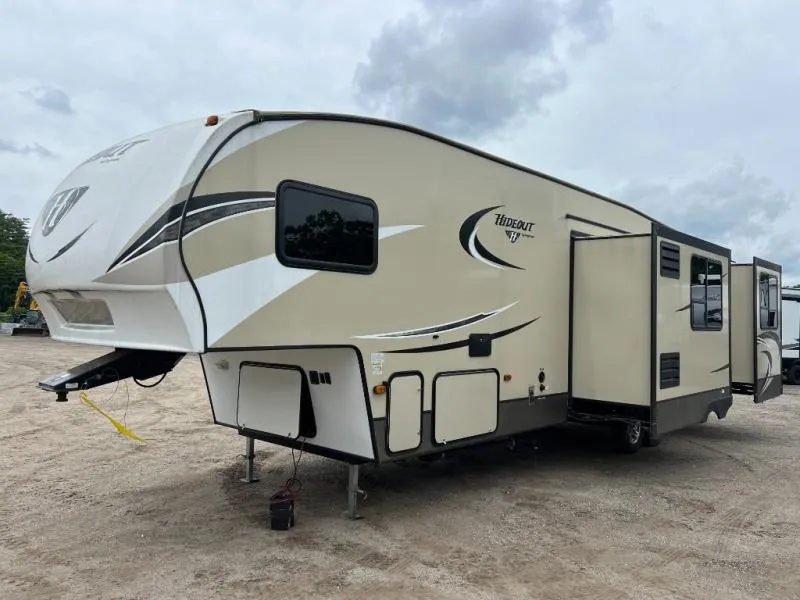 2017 Keystone RV Hideout 315RDTS - Photo 3